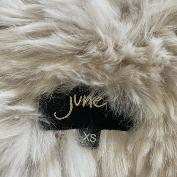 JUNE - Genuine Dyed Rabbit Fur and Suede Jacket w/ front angled pockets - XS - Picture 9 of 12